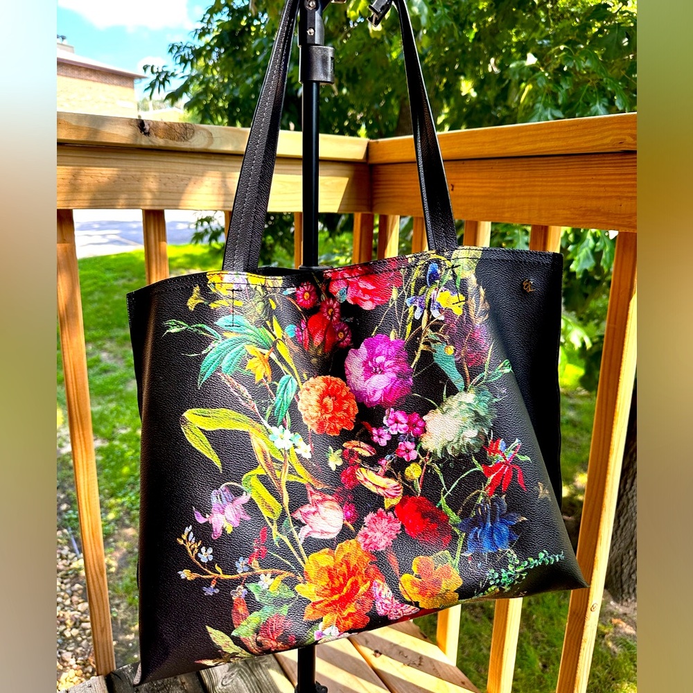 ELLIOTT LUCCA black floral Artisan Large tote. Non leather material.